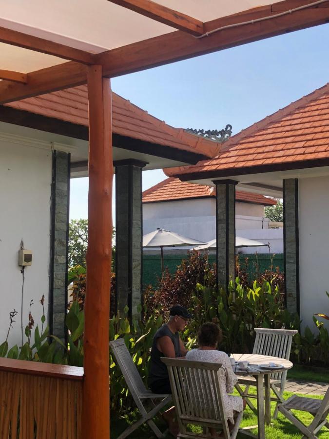 Batununggul Juan Beach Bungalow מראה חיצוני תמונה