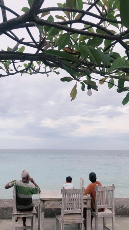 Batununggul Juan Beach Bungalow מראה חיצוני תמונה