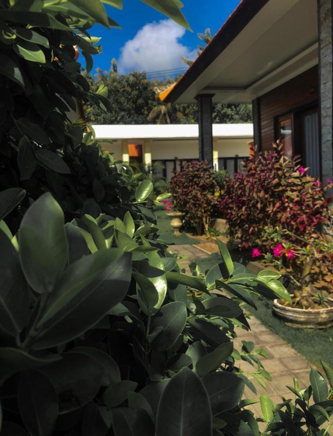 Batununggul Juan Beach Bungalow מראה חיצוני תמונה