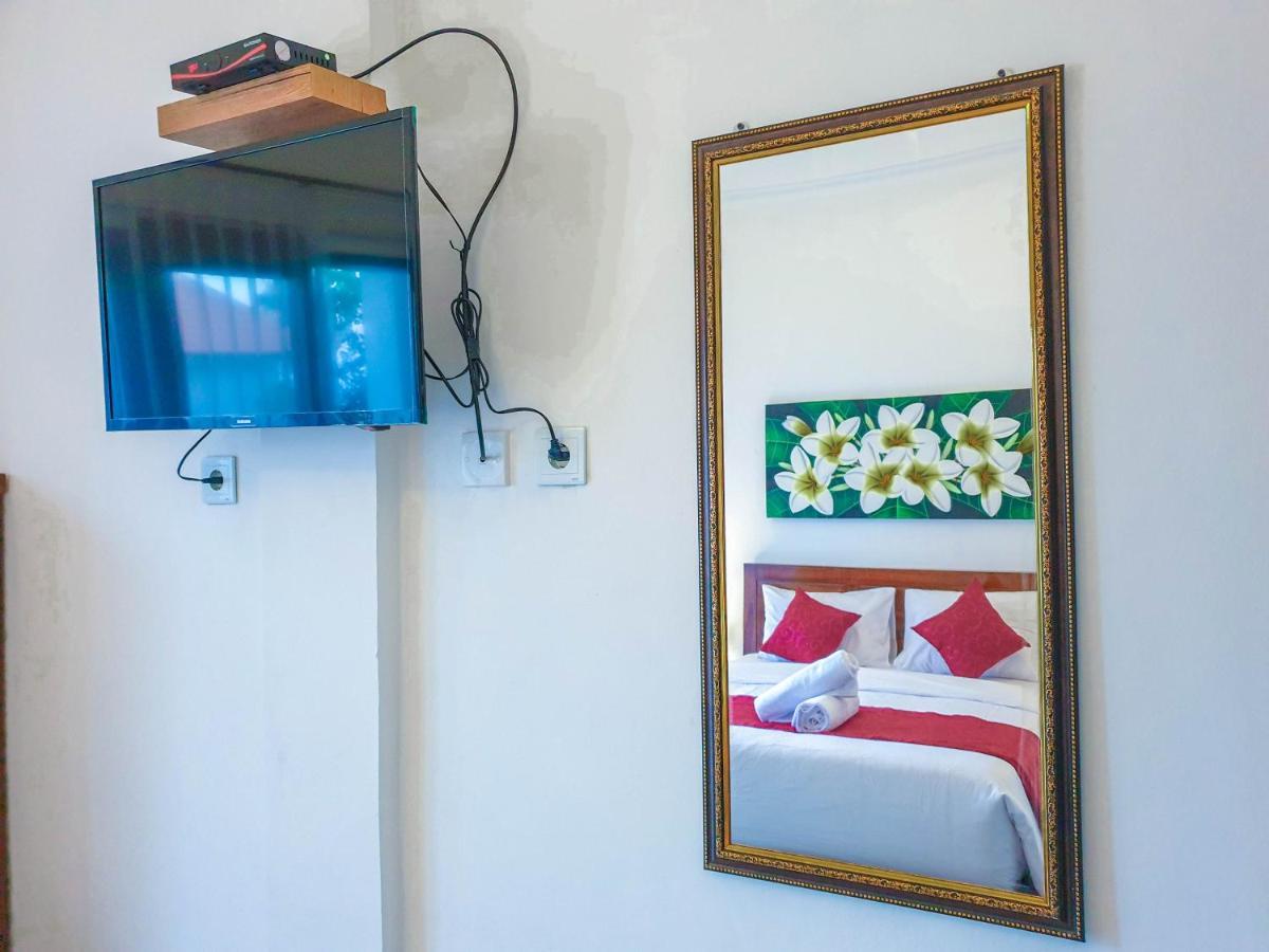 Batununggul Juan Beach Bungalow מראה חיצוני תמונה