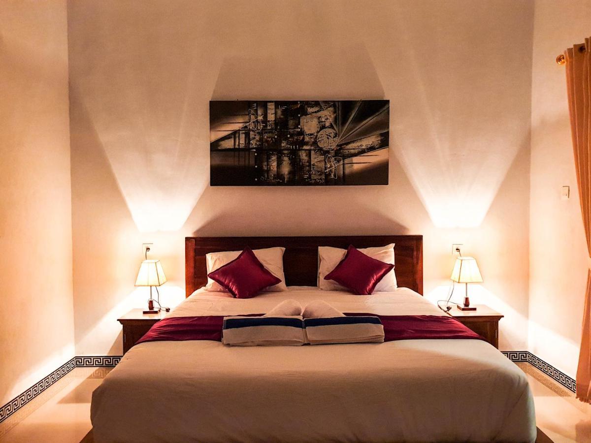 Batununggul Juan Beach Bungalow מראה חיצוני תמונה